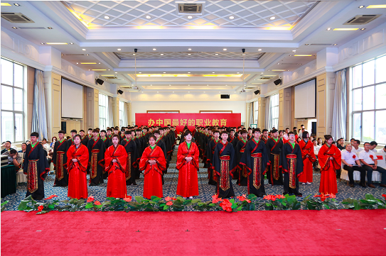 新华培养学生良好行为习惯 既成才更成人