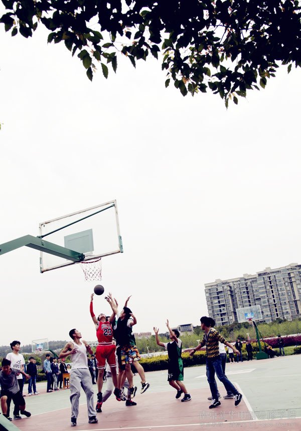 活力新华 青春飞扬