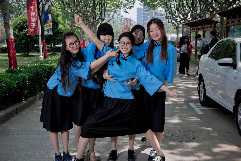 Ǳ˴飬˴Я֣΢Цɬʧ䣬ã
