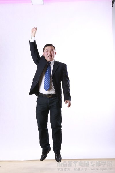 其实,他是这样的......