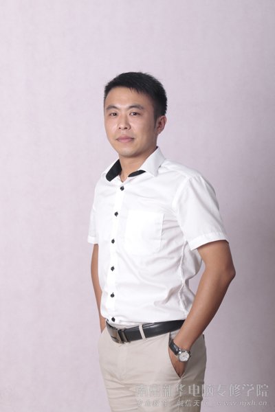 你眼中的他,是这样的......