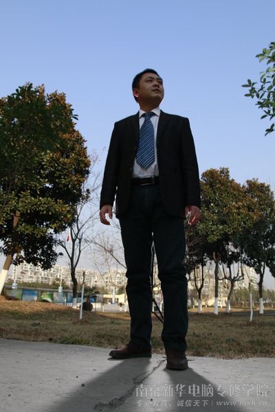 你眼中的他,是这样的......