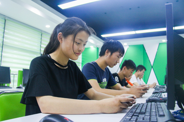 ������ҫ