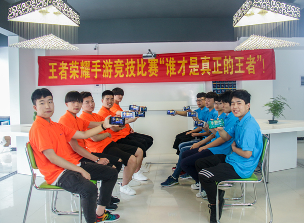 ������ҫ