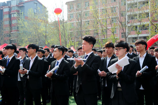 �Ͼ��»�����