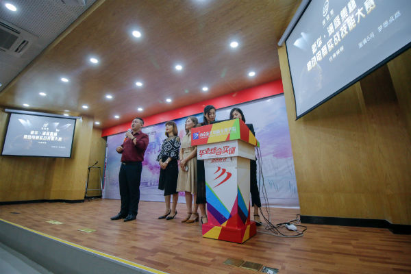 �Ͼ��»�����